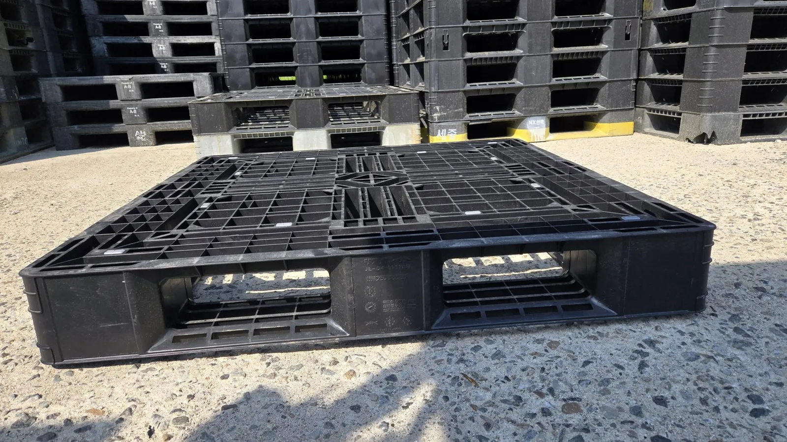 1100×1100 11KG 물류 기본형 파렛트